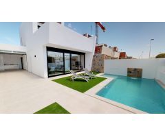 Impresionante villa independiente de 3 dormitorios de nueva construcción con piscina privada a 700m 
