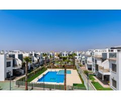 Precioso edificio nuevo bungalows en planta baja de 2 dormitorios con piscina comunitaria en Pilar d