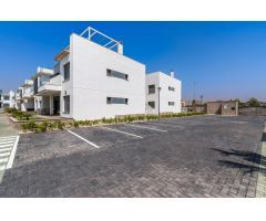 Precioso edificio nuevo bungalows en planta baja de 2 dormitorios con piscina comunitaria en Pilar d