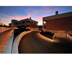 Asequible nueva construcción 1a o 2a planta 2 dormitorios apartamentos con piscina comunitaria en Gr