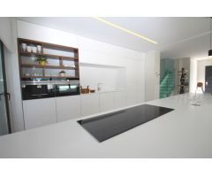 Lujosas villas unifamiliares de 3/4 dormitorios de nueva construcción con piscina privada en San Mig