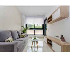 Moderno apartamento de 1 dormitorio de nueva construcción en el corazón de Torrevieja a 500m de la p