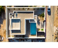 Impresionante villa independiente de 3 dormitorios de 3 dormitorios con piscina privada opcional en 