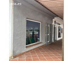 Local comercial en venta en 2ª Pista de la Playa La Barrosa
