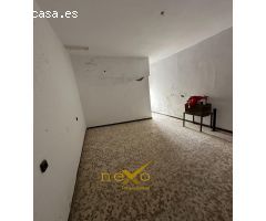Casa en Venta en Los Carmonas, Sevilla