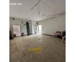 Casa en Venta en Los Carmonas, Sevilla