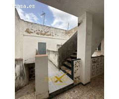 Casa en Venta en Los Carmonas, Sevilla