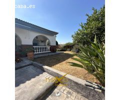Chalet en Venta en Los Carmonas, Sevilla