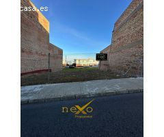 Solar en Venta en Los Carmonas, Sevilla