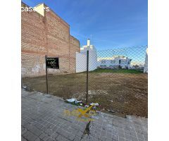 Solar en Venta en Los Carmonas, Sevilla