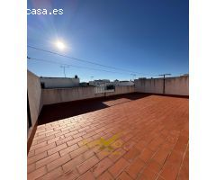 Casa en Venta en Los Carmonas, Sevilla