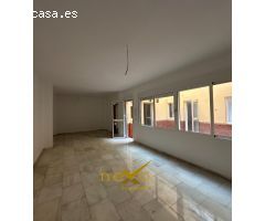 Casa en Venta en Lora del Río, Sevilla