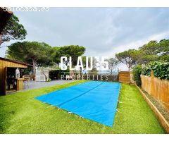 Casa en venta con piscina y vistas al mar en Mas Mora, Tordera