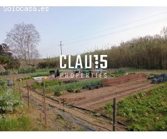 Conjunto de Masías en Venta en Sant Pol de Mar: Naturaleza, Historia y Exclusividad