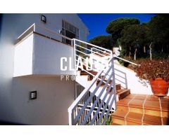 Ático en venta en el centro de Sant Cebrià de Vallalta