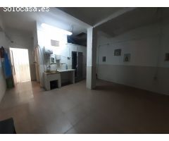 Se alquila Local Comercial
