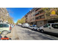 ALQUILER LOCAL EN CALLE EMILIA PARDO BAZÁN