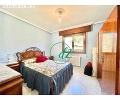 SE VENDE CASA CON 900m DE PARCELA PARA ENTRAR A VIVIR A ESCASOS 10 min DE LA CIUDAD. REF 1296