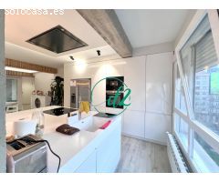 SINTECD2 VENDE: LUMINOSO PISO REFORMADO EN EN CENTRO DE LA CIUDAD. REF 1319