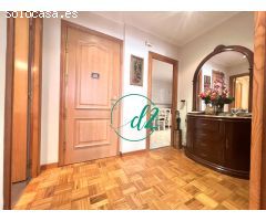 SINTECD2 VENDE: AMPLIO Y LUMINOSO PISO CON TRASTERO EN EL POSIO.REF 1328