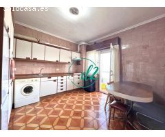 SINTECD2 VENDE: AMPLIO Y LUMINOSO PISO PARA ACTUALIZAR EN CELANOVA. REF 1343