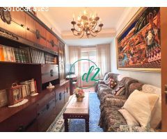 SE VENDE AMPLIO PISO A DOS FACHADAS AL LADO DEL COLEGIO SANTO ÁNGEL. REF 1344