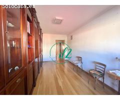 SINTECD2 VENDE: AMPLIO PISO COMPLETAMENTE EXTERIOR EN EL VEINTIUNO. REF1353