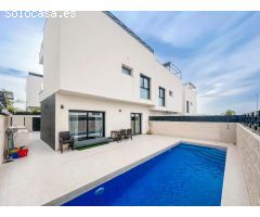 Chalet en Venta en Benijófar, Alicante