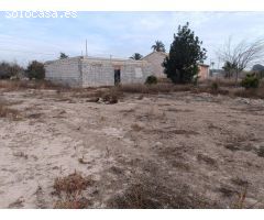 CASA CON TERRENO EN ELCHE AGUA DE RIEGO