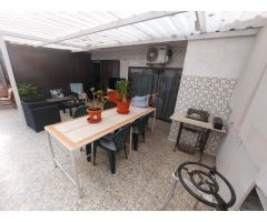 MAGNIFICO PISO EN ALICANTE CON AMPLIA TERRAZA  Y PATIO INTERIOR