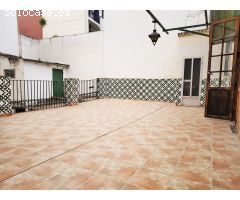 PISO CON TERRAZA EN SEDAVÍ