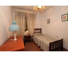 Piso en venta Ronda del Pilar con plaza de garaje (Edificio Sara)