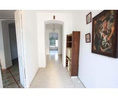 CASA EN  EL CENTRO DE MONTIJO