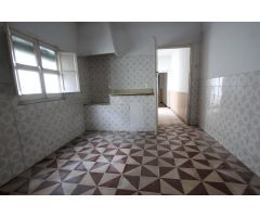 Vivienda en zona centro de Puebla de la Calzada
