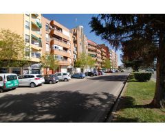 Piso en Avenida Adolfo Díaz Ambrona