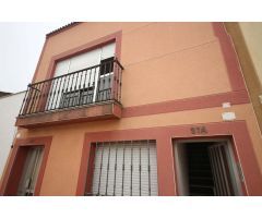 Vivienda en 1º Planta en buena zona de Montijo