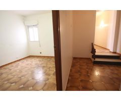 Vivienda en 1º Planta en buena zona de Montijo