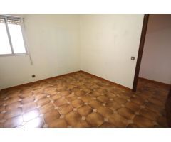 Vivienda en 1º Planta en buena zona de Montijo