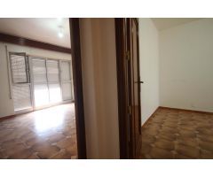 Vivienda en 1º Planta en buena zona de Montijo