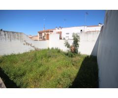 Solar en buena zona de Montijo