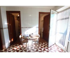 CASA EN EL CENTRO DE  MONTIJO