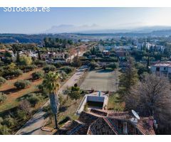 Villa en Venta en Atarfe, Granada