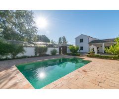 ¡Descubre el encantador Cortijo La Almunia!