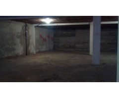 Local comercial en Alquiler en Segovia, Segovia
