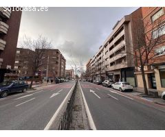 Local comercial en Alquiler en Segovia, Segovia