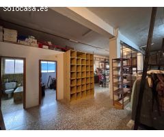 Local comercial en Alquiler en Segovia, Segovia