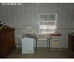¡Descubre tu comodidad y privacidad en esta espectacular casa con terreno en Moraleda de Zafayona!