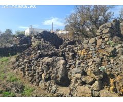TERRENO URBANO CON CONSTRUCCION A REFORMAR