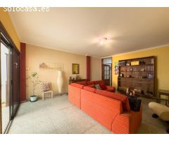 ¡Tu nuevo hogar te espera! Espacioso piso tipo dúplex en venta en Ofra, Tenerife