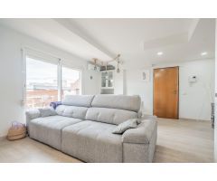 ¿Te gustaría vivir en un ático dúplex? ¡Esta es tu gran oportunidad!